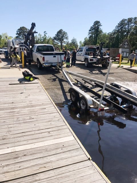Accident Equipment Recovery near Port Main Gate for Prompt Towing Service