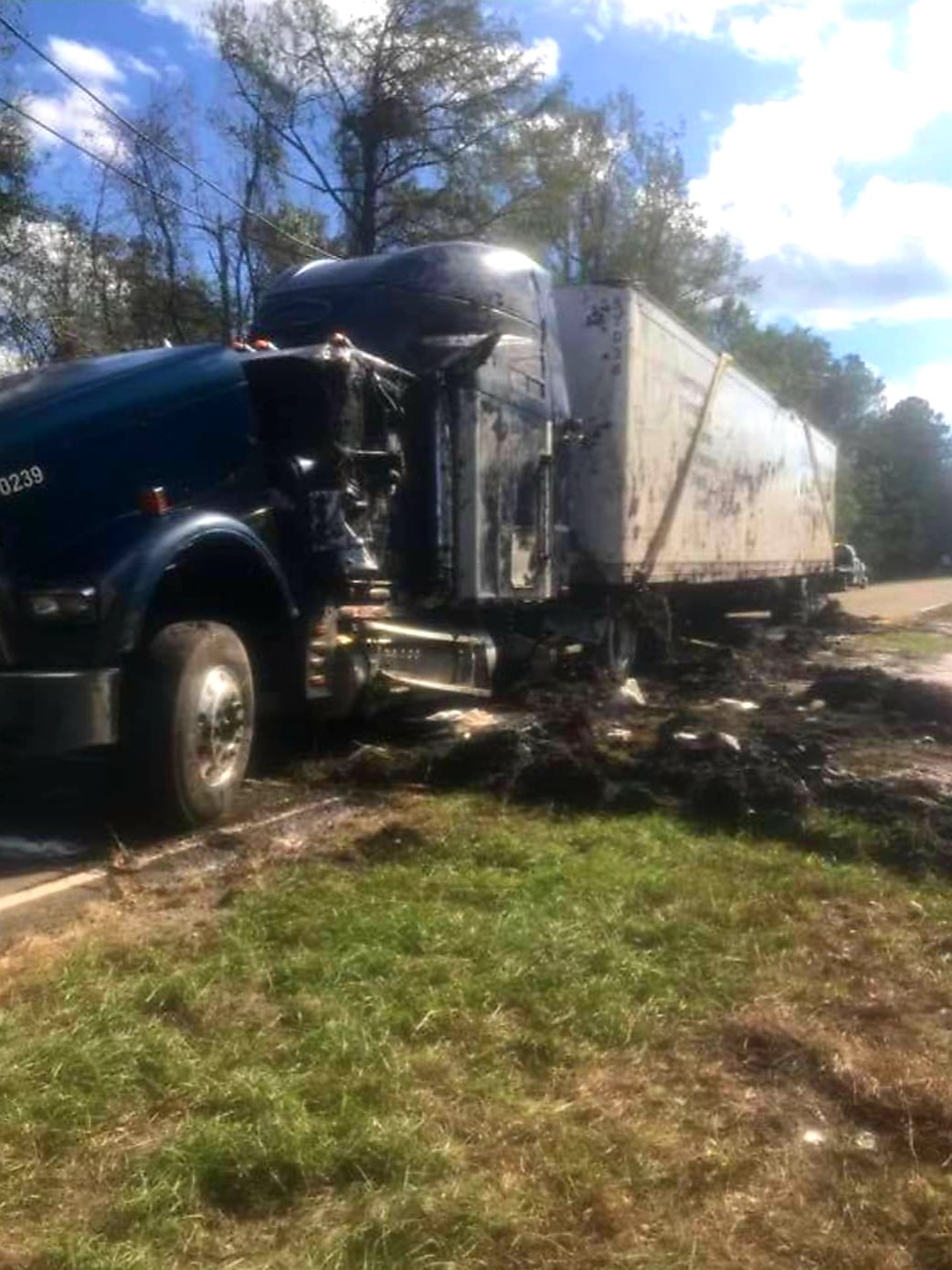 Accident Equipment Recovery near Us 421 Industrial for Prompt Towing Service