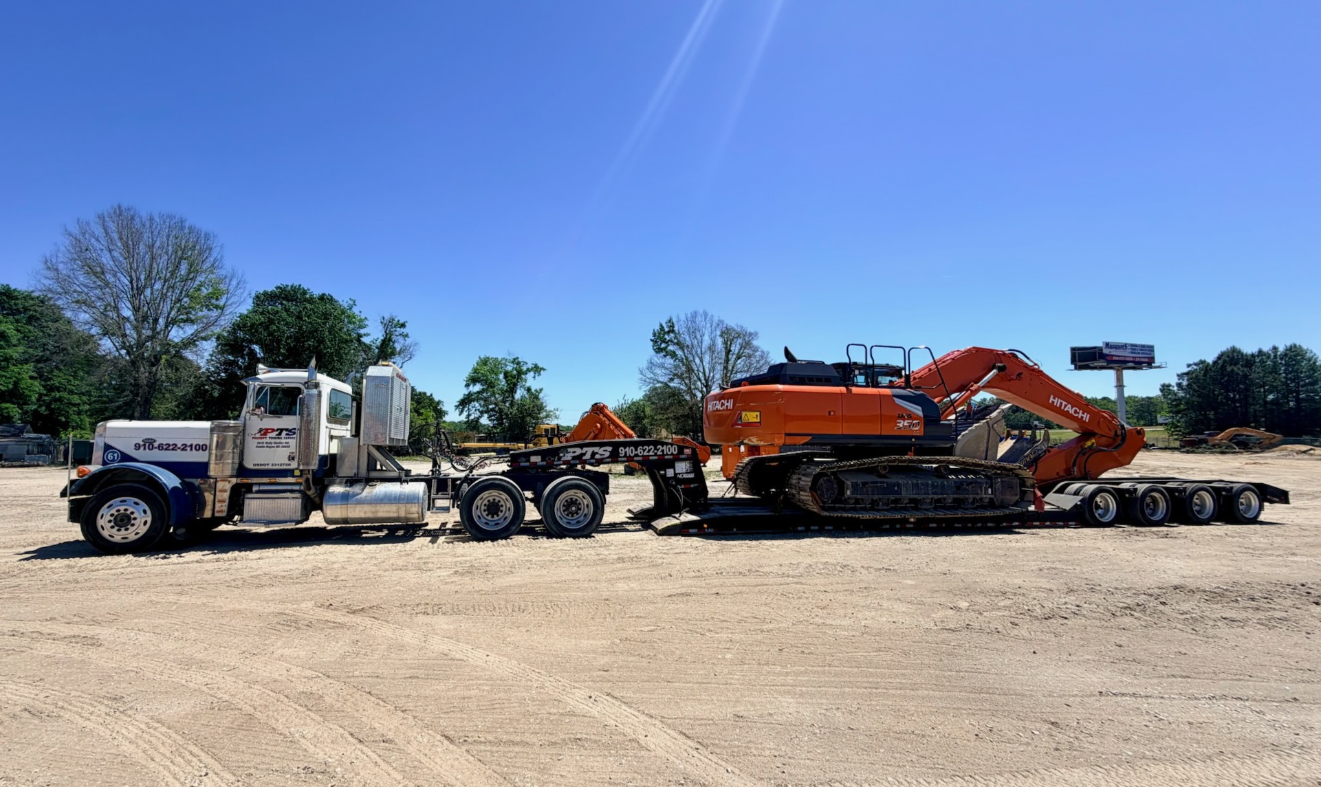 Heavy Equipment Transport near Us 421 Industrial for Prompt Towing Service